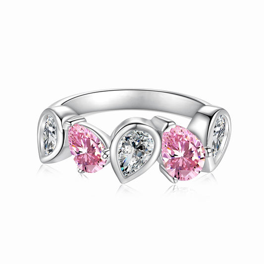 "Enchanted Blooms: Silver Ring with Zirconia and Rose Quartz"