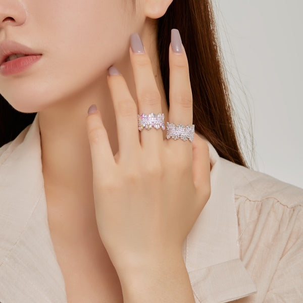 "Radiant Silver Cocktail Ring with Zirconia: A Fusion of Elegance and Sparkle"